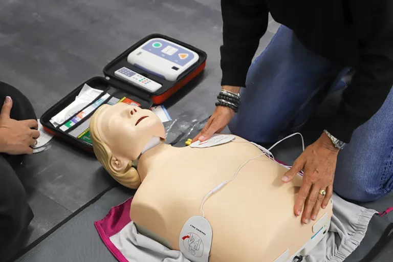 blsd-first-aid-course-company-safety-cardiac