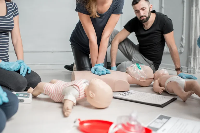 cpr-instruction-on-manikins